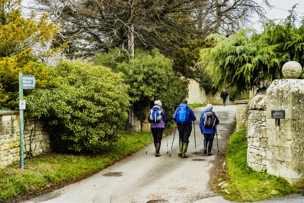 Walkers on the Cotswold Way