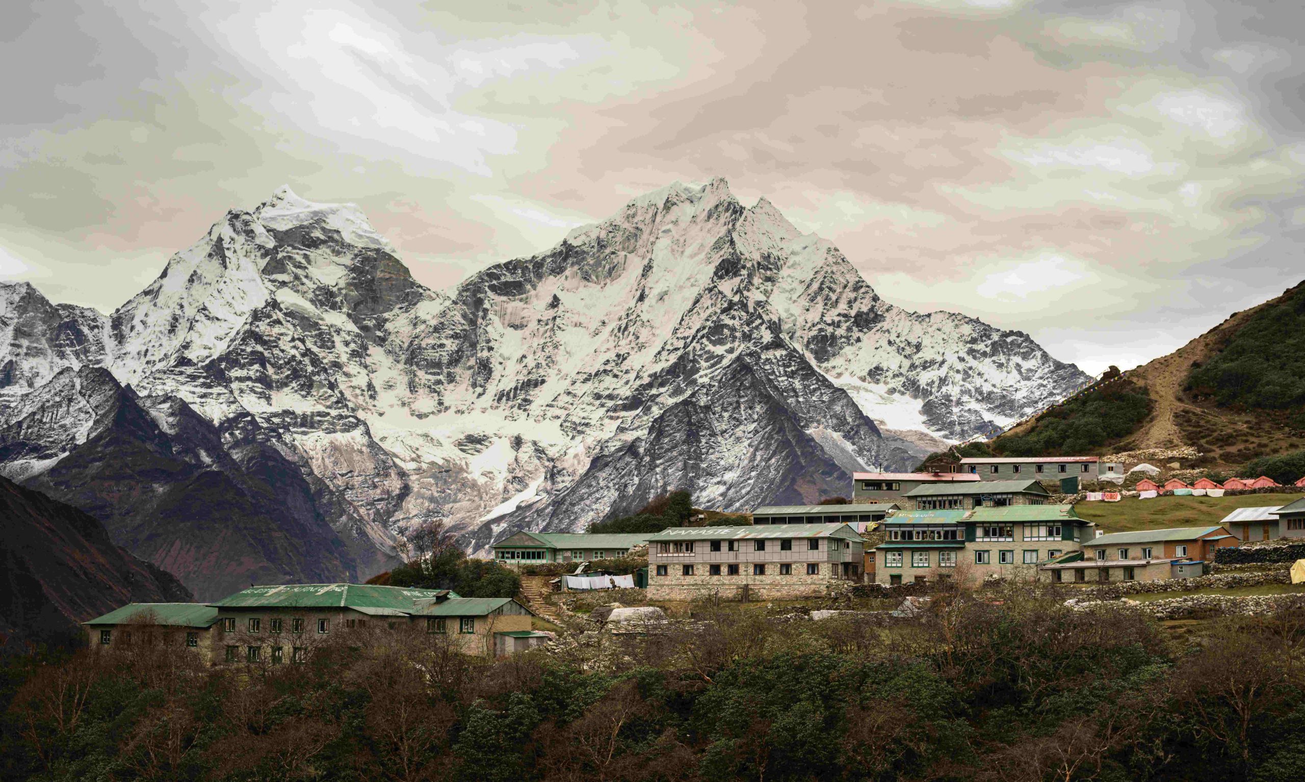 Dole-Village-Gokyo-trek-scaled